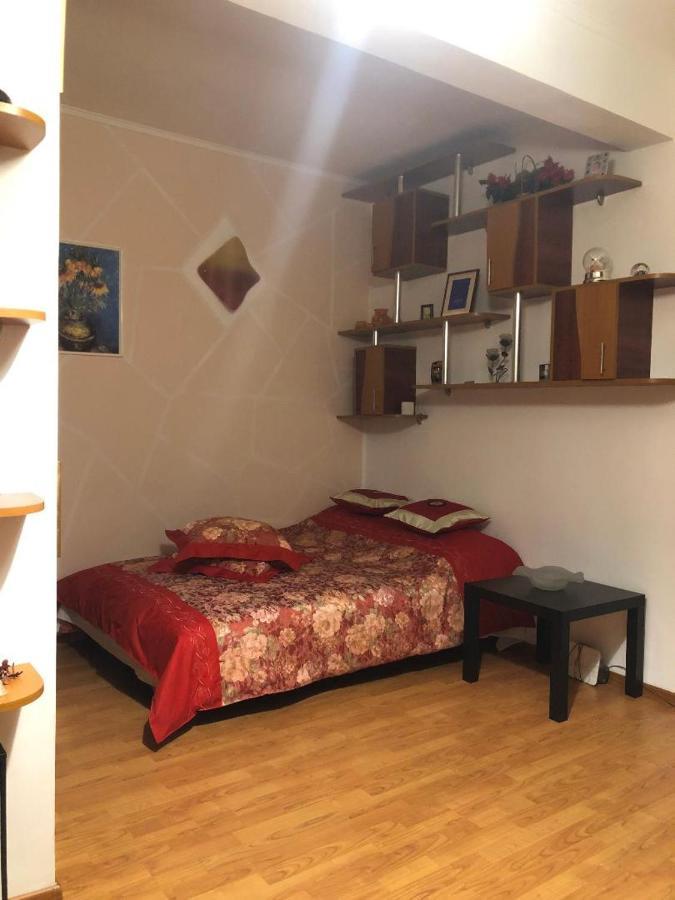 Charming Quiet Studio Coltea Old Town In The Centre Of Bukarest Exterior foto