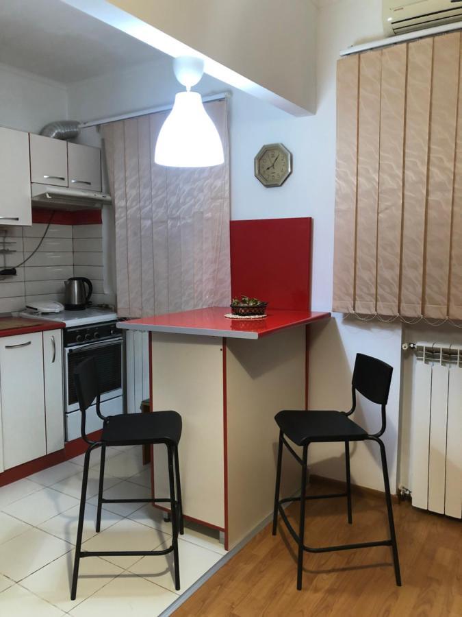 Charming Quiet Studio Coltea Old Town In The Centre Of Bukarest Exterior foto
